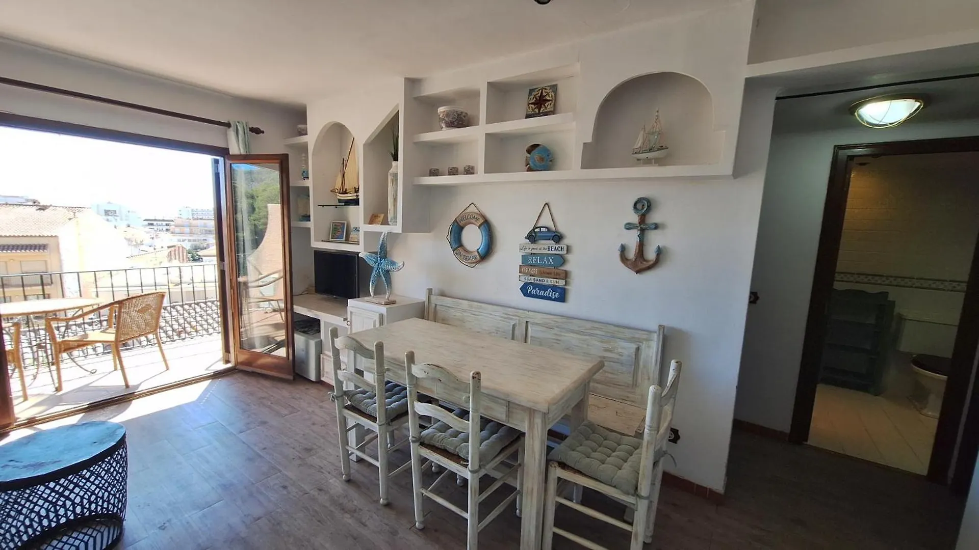 La Font Lovely Apartment Lestartit 400 Meter From The Beach L'Estartit Spanyolország
